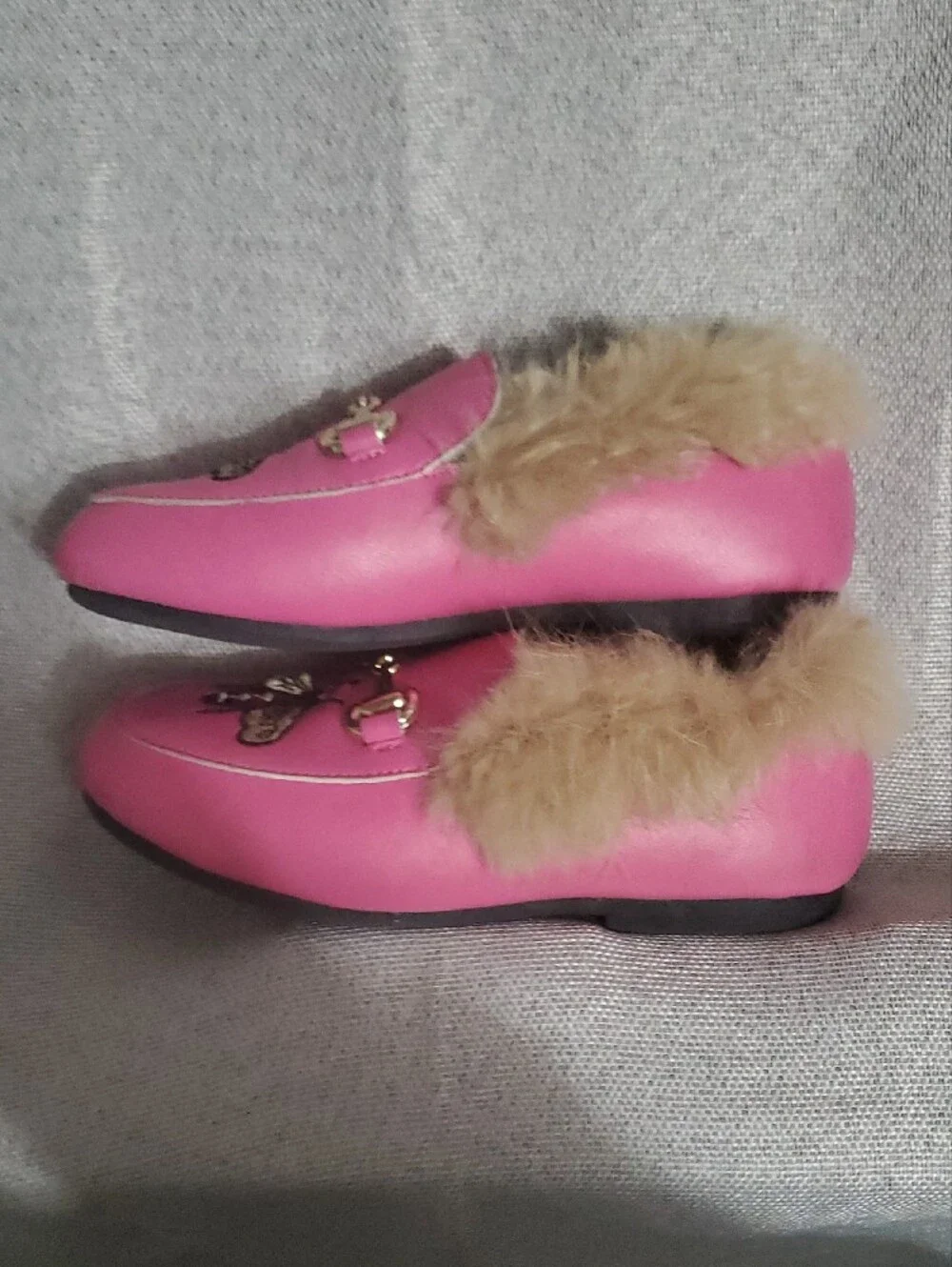 Loal+The Boys: Pink Faux-Fur Bee Embroidered Slippers